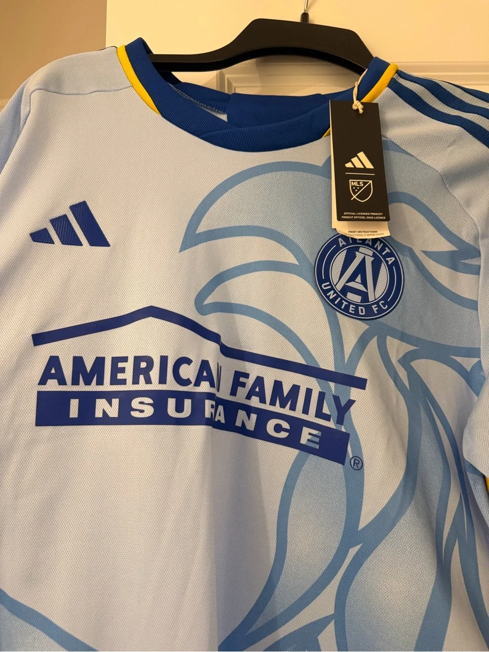 adidas short sleeve